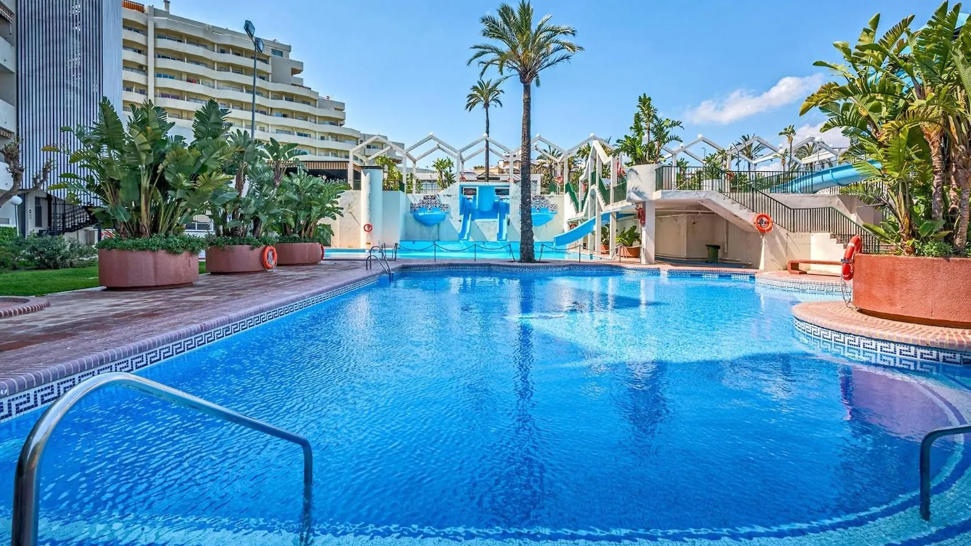 Benalbeach Apartment With Sea & Garden View Benalmádena Ισπανία